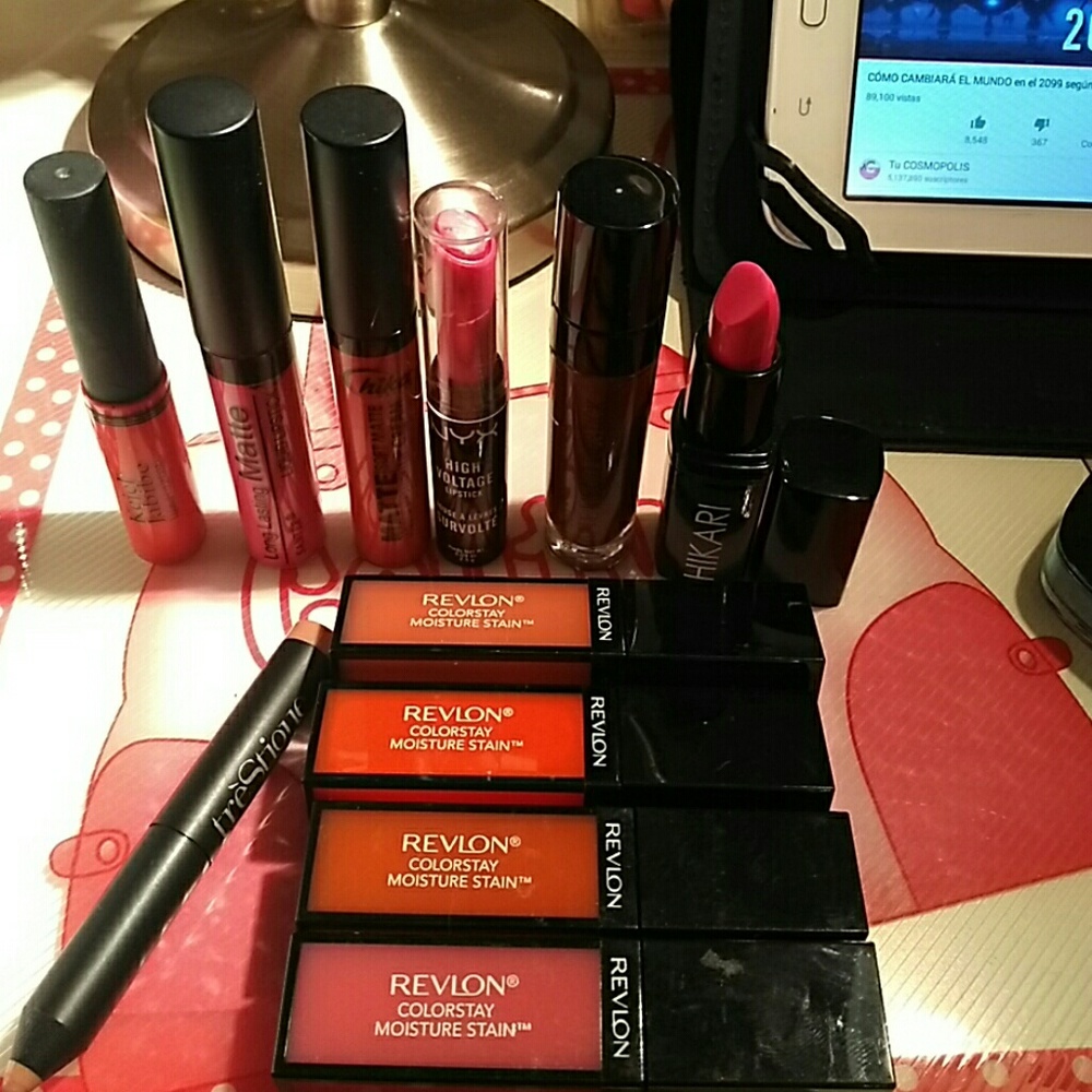 💲3×$18💲Lipsticks